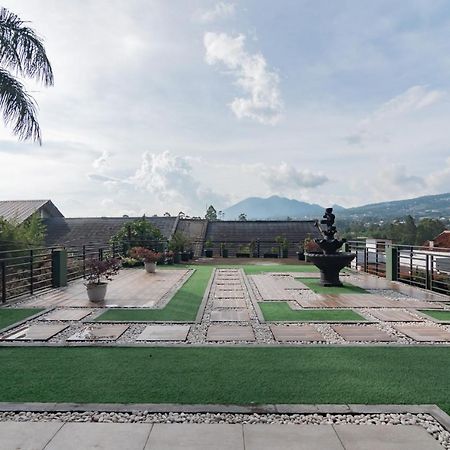 Samakta Guest House Lembang Eksteriør bilde