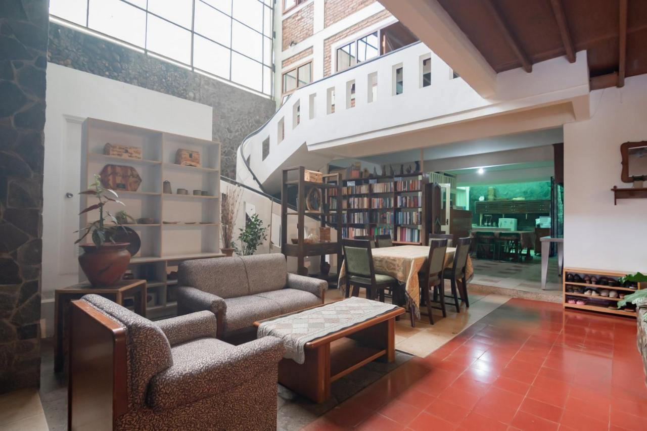 Samakta Guest House Lembang Eksteriør bilde