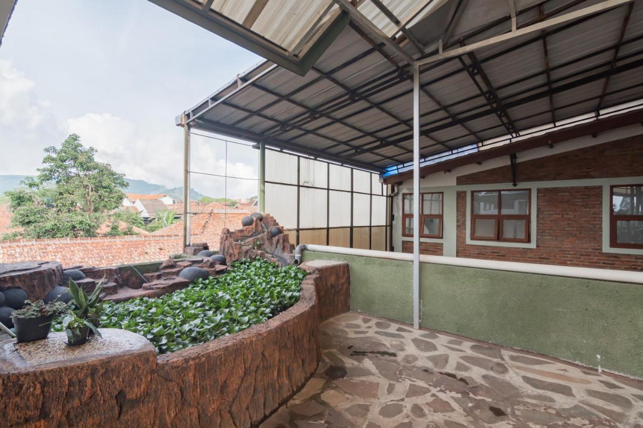 Samakta Guest House Lembang Eksteriør bilde